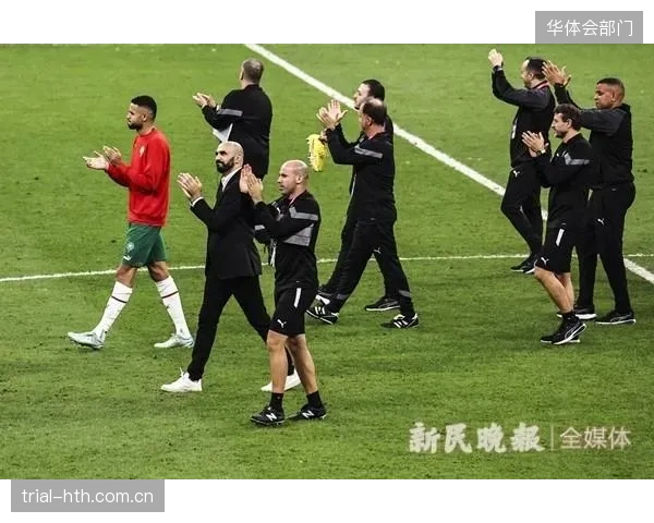 阿姆拉巴特在皇家贝蒂斯成为中场屏障,他的拦截覆盖是雷格拉吉防反体系基石。 阿姆拉巴特在皇家贝蒂斯成为中场屏障,他的拦截覆盖是雷格拉吉防反体系基石。